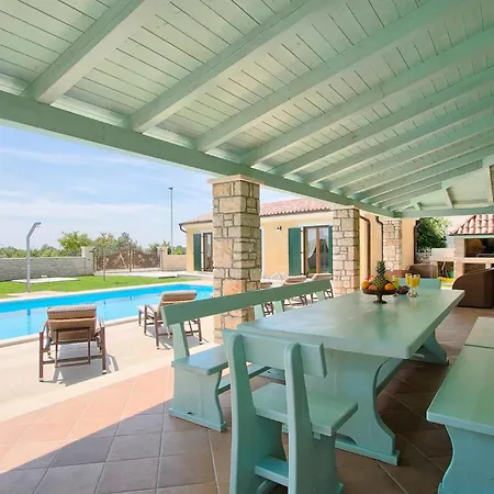Holiday home Luca *