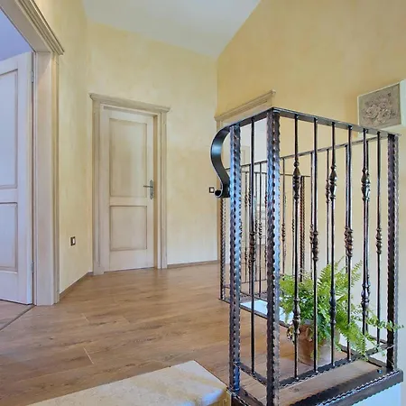 Luca Holiday home Radetici